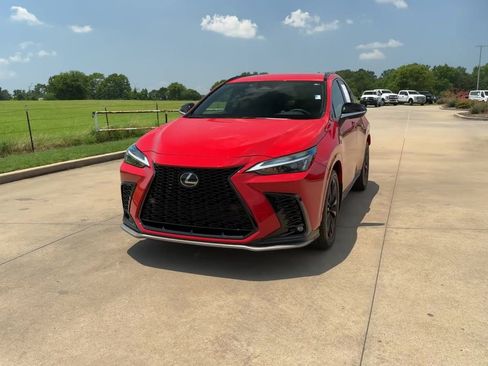 Used 2022 Lexus NX 350 F Sport w/ Towing Package (2000 Lbs) image 4