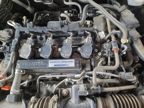 Used 2018 Honda Accord Sport image 30