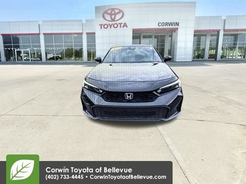 Used 2025 Honda Civic Sport image 1