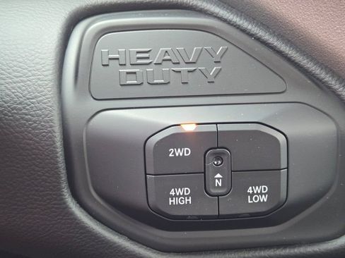 New 2026 RAM 3500 Big Horn AWD/4WD image 28