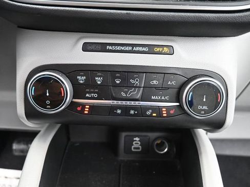 Used 2024 Ford Escape Active image 15