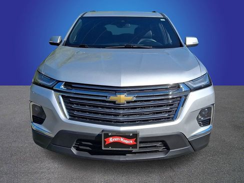 Used 2022 Chevrolet Traverse LT AWD/4WD image 2