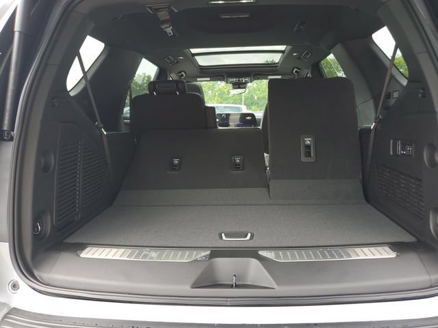 New 2026 Chevrolet Tahoe High Country AWD/4WD image 8