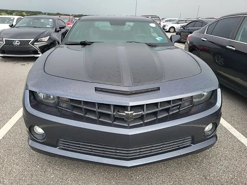 Used 2010 Chevrolet Camaro SS RWD image 7