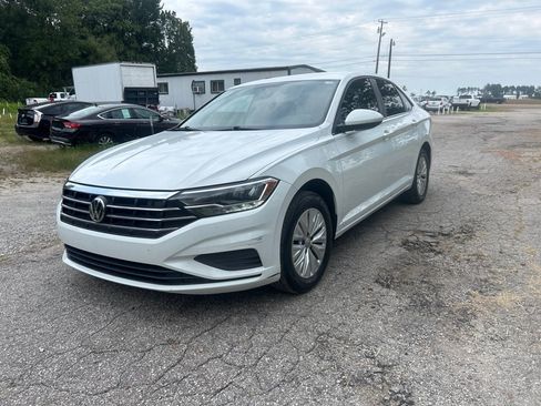 Used 2019 Volkswagen Jetta S w/ Driver Assistance Package FWD image 3