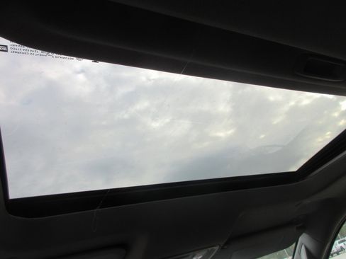 New 2026 GMC Sierra 1500 SLT w/ SLT Premium Plus Package image 16