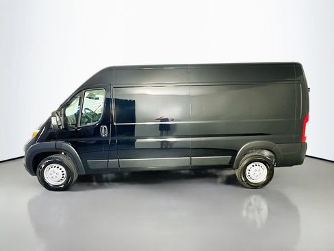 New 2026 RAM ProMaster 2500 w/ Convenience Group FWD image 4