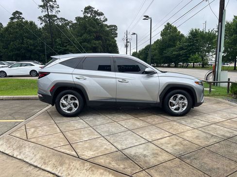 Used 2024 Hyundai Tucson SE FWD image 4
