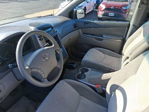 Used 2006 Toyota Sienna LE FWD image 14
