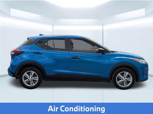 Used 2021 Nissan Kicks S FWD image 8
