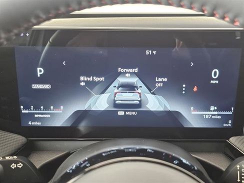 New 2026 Nissan Kicks SR w/ Cold Weather Package image 30