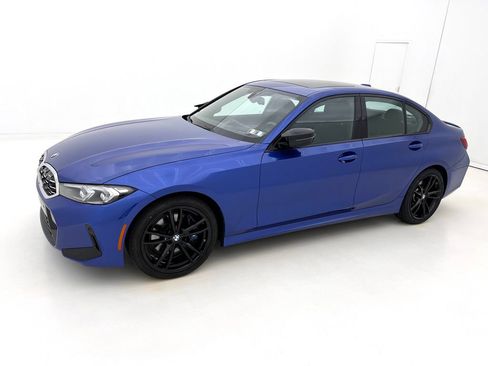 Used 2023 BMW M340i xDrive w/ Premium Package AWD/4WD image 5