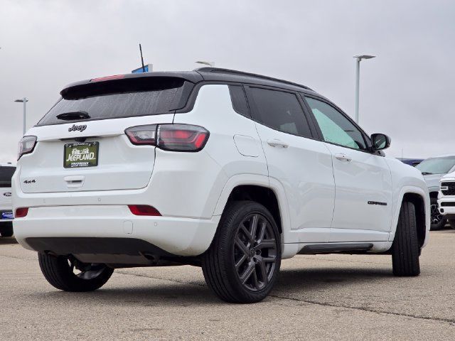 Used 2025 Jeep Compass Limited w/ High Altitude Package AWD/4WD image 27