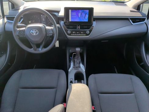 Used 2023 Toyota Corolla LE FWD image 29