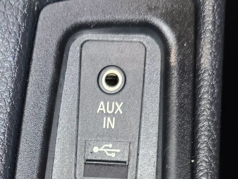 Used 2011 BMW 128i Convertible RWD image 37