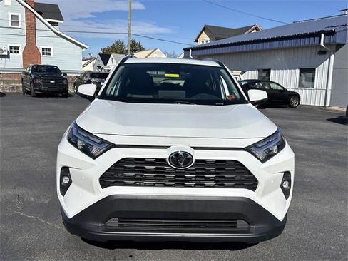 Used 2024 Toyota RAV4 XLE Premium image 11