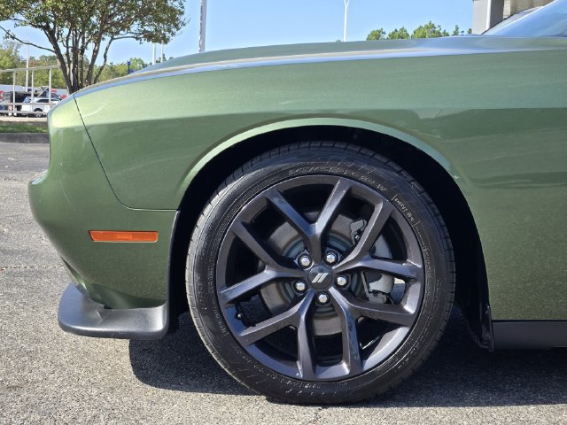 Used 2021 Dodge Challenger GT w/ Blacktop Package RWD image 9