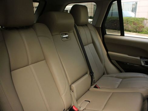 Used 2014 Land Rover Range Rover AWD/4WD image 22