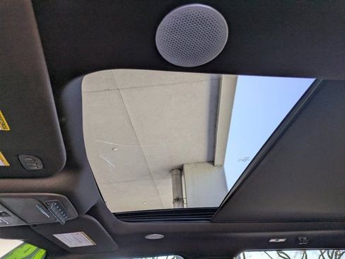 Certified 2024 Ford F250 King Ranch image 22