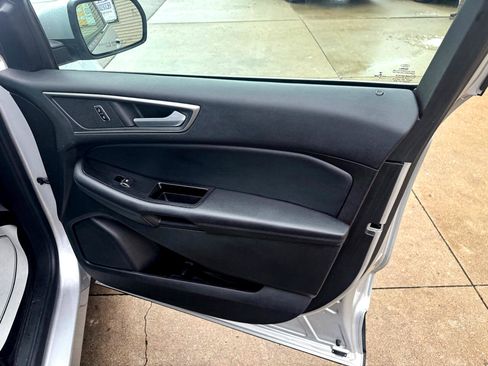 Used 2017 Ford Edge SEL w/ Equipment Group 201A image 16