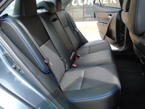 Used 2019 Toyota Corolla SE FWD image 11