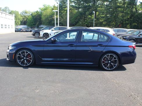 Used 2022 BMW M550i xDrive w/ Dynamic Handling Package AWD/4WD image 4