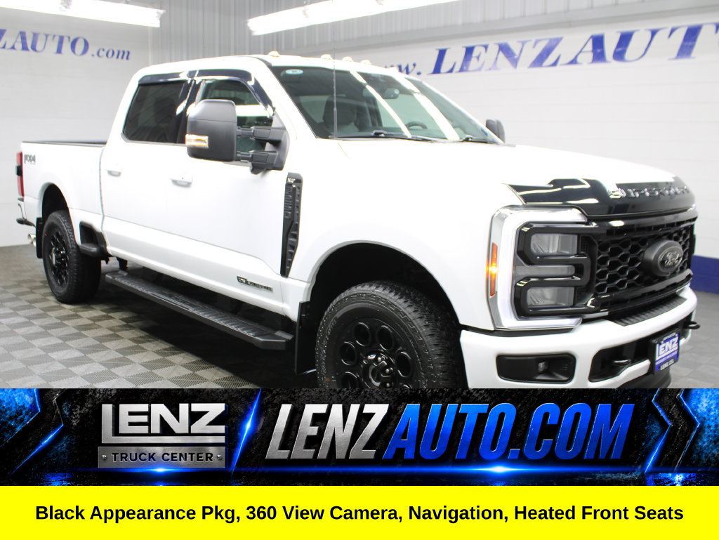 Used 2025 Ford F250 XLT w/ Black Appearance Package AWD/4WD image 3