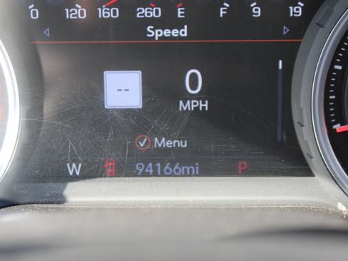 Used 2020 Chevrolet Silverado 1500 LTZ image 20