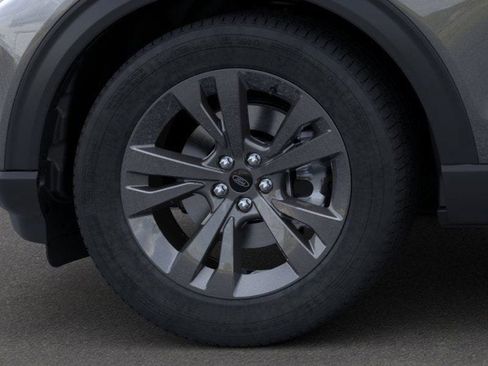 New 2024 Ford Explorer XLT w/ Equipment Group 202A image 44