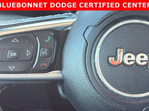 Used 2020 Jeep Gladiator Overland image 22