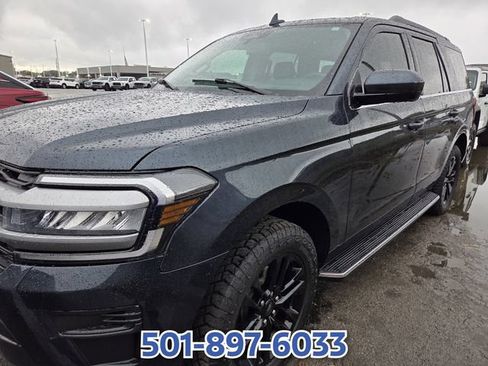 Certified 2023 Ford Expedition XLT AWD/4WD image 4