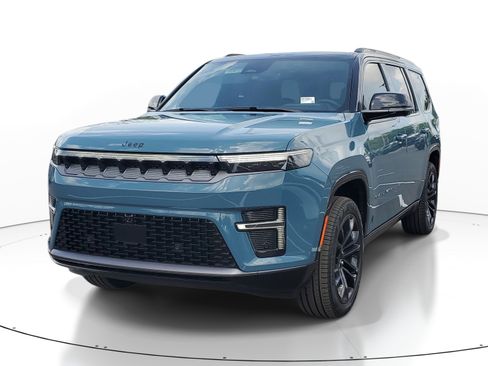 New 2026 Jeep Grand Wagoneer Summit image 2