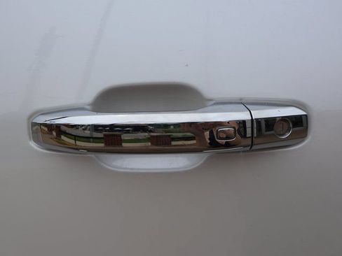 Certified 2023 GMC Sierra 2500 Denali AWD/4WD image 17