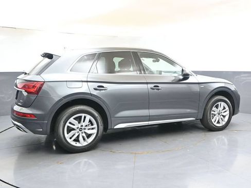 Used 2024 Audi Q5 2.0T Premium w/ Convenience Package AWD/4WD image 6