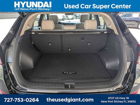 Used 2018 Hyundai Tucson Limited image 12
