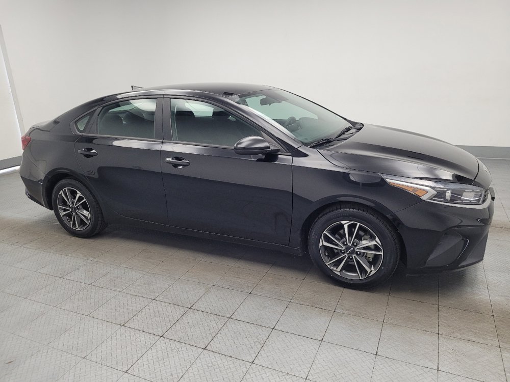 Used 2023 Kia Forte LXS FWD image 11
