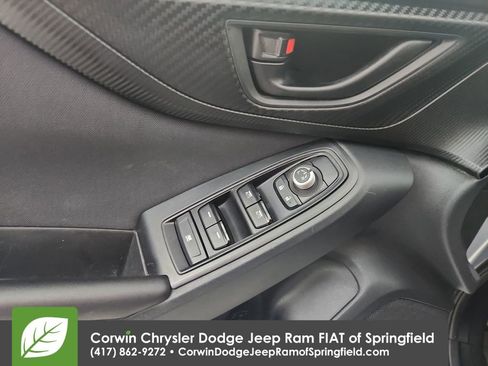 Used 2021 Subaru Crosstrek 2.0i Premium image 21