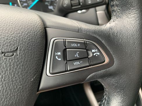 Used 2019 Ford EcoSport SE w/ SE Convenience Package FWD image 18