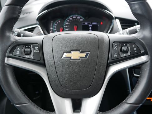 Used 2019 Chevrolet Trax Premier image 25