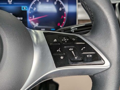 Certified 2023 Mercedes-Benz GLC 300 4MATIC image 32