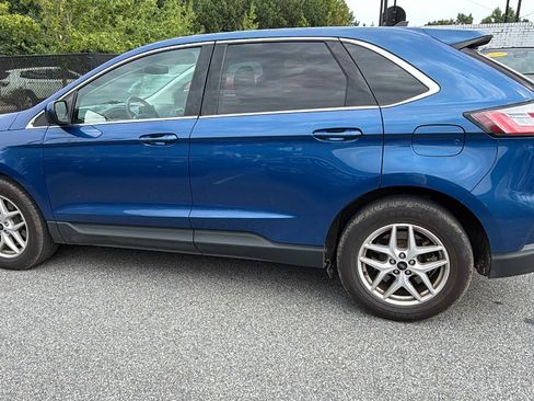 Used 2024 Ford Edge SEL AWD/4WD image 11