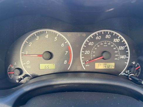 Used 2013 Toyota Corolla LE image 11