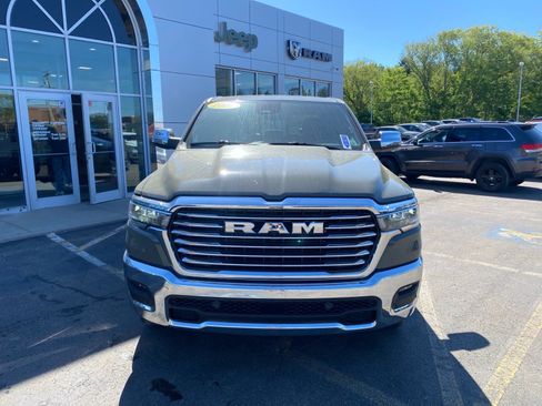 Used 2026 RAM 1500 Laramie AWD/4WD image 8