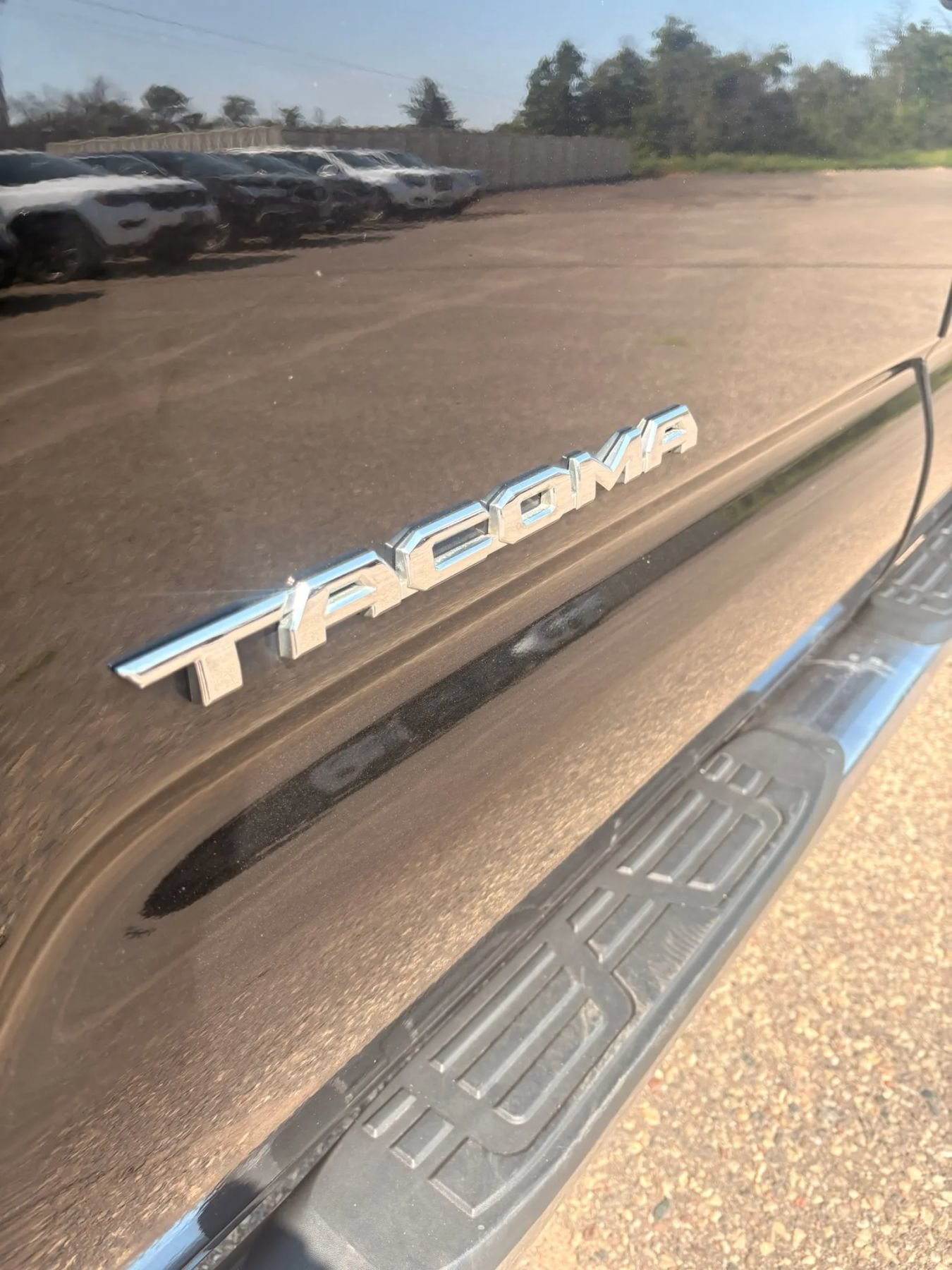 Used 2017 Toyota Tacoma SR5 w/ Tow Package AWD/4WD image 42