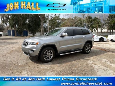 Used 2015 Jeep Grand Cherokee Limited w/ Mopar Chrome Edition Group image 2