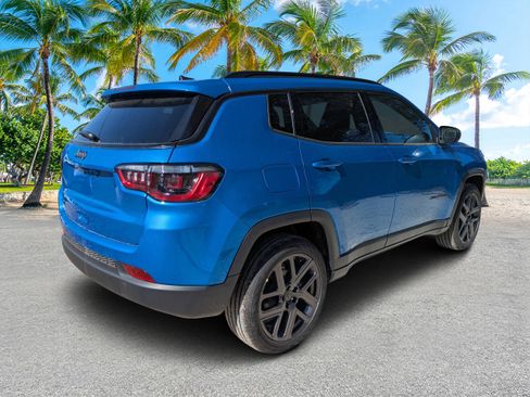 New 2026 Jeep Compass Latitude image 3
