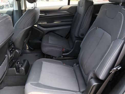 Used 2023 Jeep Grand Cherokee L Laredo w/ Luxury Tech Group I image 25