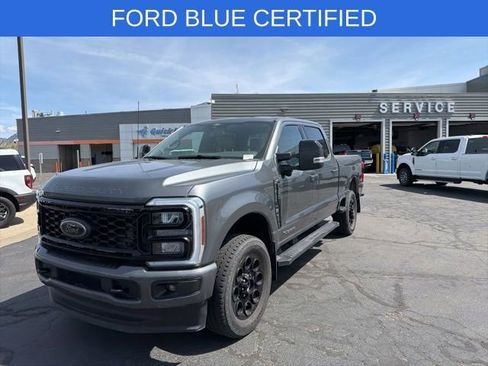 Used 2025 Ford F350 Lariat w/ Black Appearance Package AWD/4WD image 13