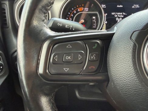 Used 2021 Jeep Wrangler Unlimited Sport AWD/4WD image 15
