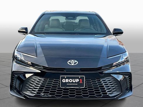 New 2026 Toyota Camry SE image 3